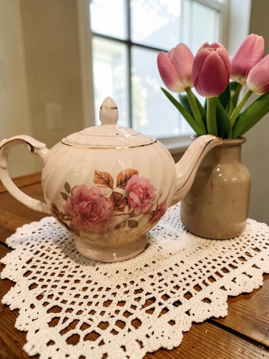 Ellgreave Other - Vintage Ellgreave Wood & Sons Staffordshire England #609 Tea Pot 7"H /24onz